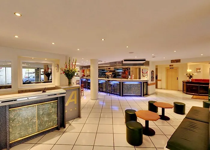 Agena Отель Лурд